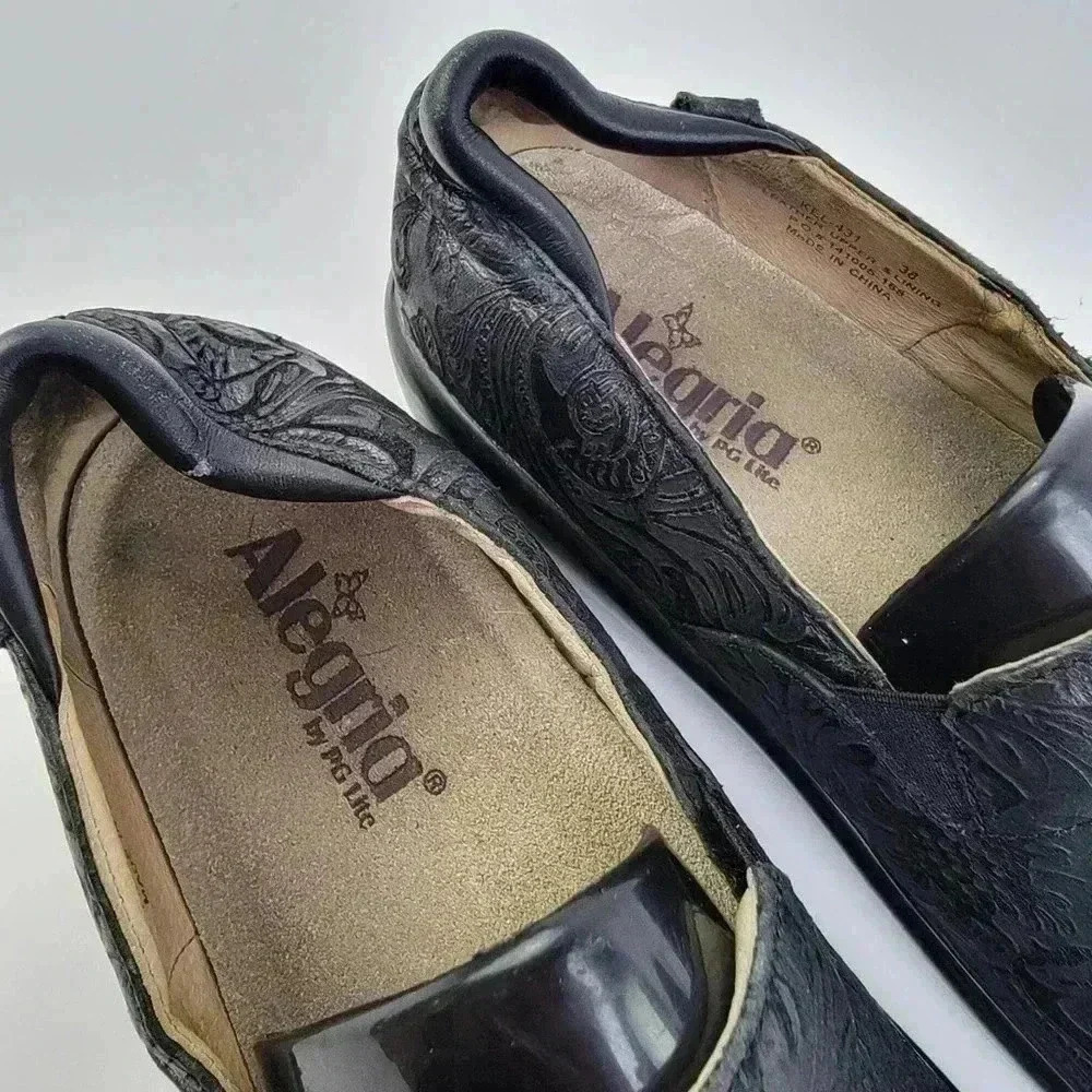 Alegria Keli PRO Black Emboss Paisley Slip On Loafer Platform Clogs - 7 - 7.5 - Picture 8 of 10